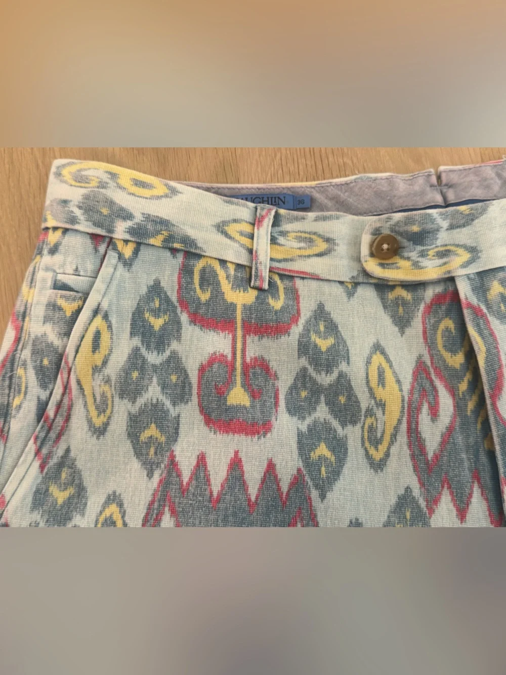 NWT J. MCLAUGHLIN Men’s Oliver Printed Shorts - Size 36